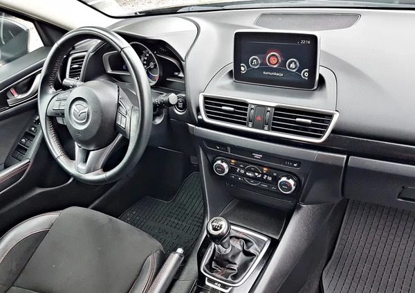 Mazda 3 cena 53900 przebieg: 121000, rok produkcji 2016 z Pieńsk małe 667